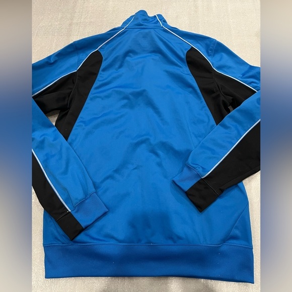 [M]Adidas Original Men Blue and Black Track Performance Jacket - Picture 9 of 9